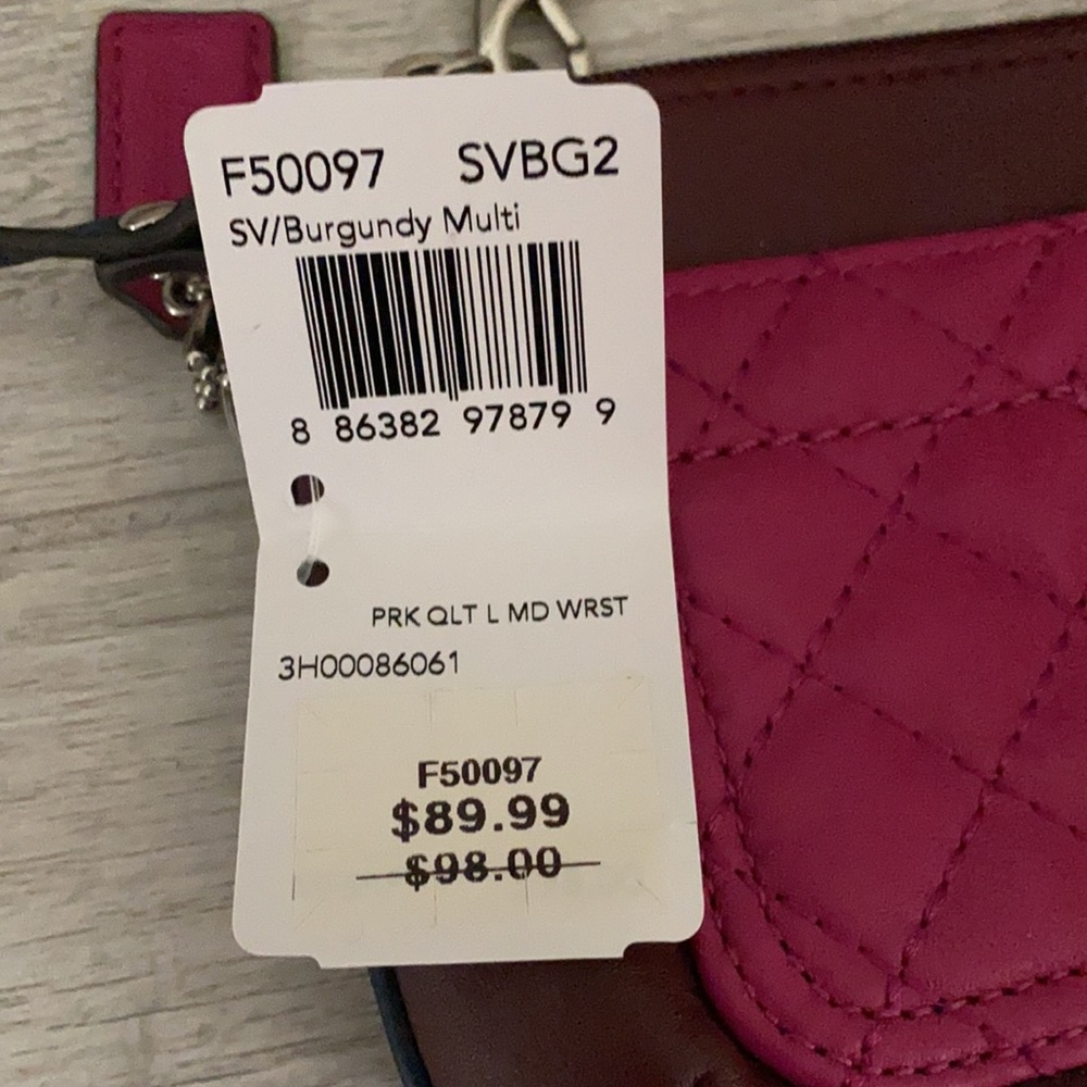 Coach Park Quilted Leather Medium Wristlet - Picture 8 of 9